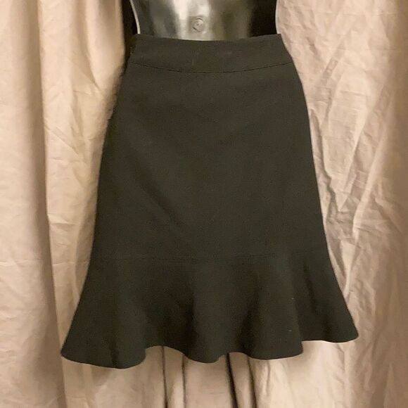 Etcetera 100% wool flounce skirt - Picture 2 of 3